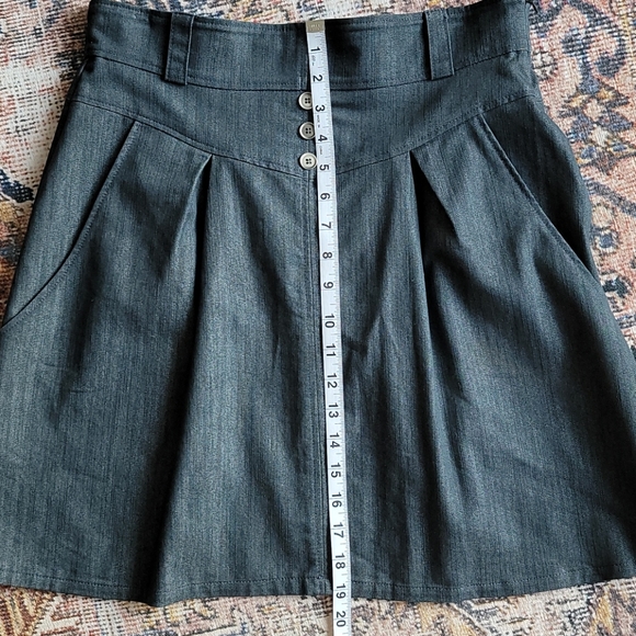 Vintage High-Waisted Skirt - Picture 6 of 6